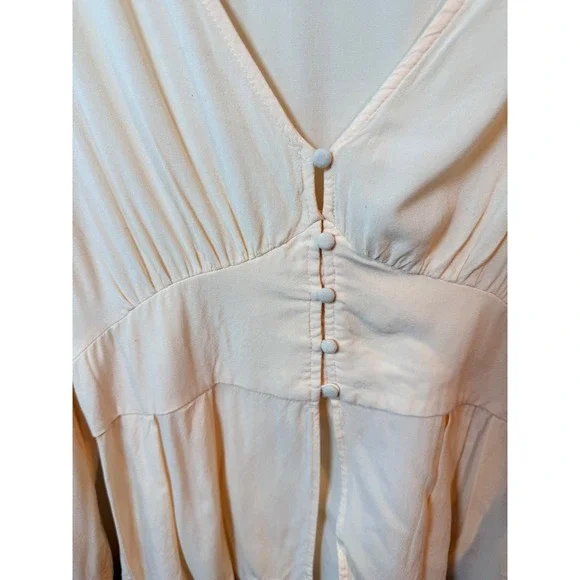 YAS Cream V Neck Button‎ Cottage Peplum Blouse Long Sleeve Women's Size Large - Picture 2 of 8